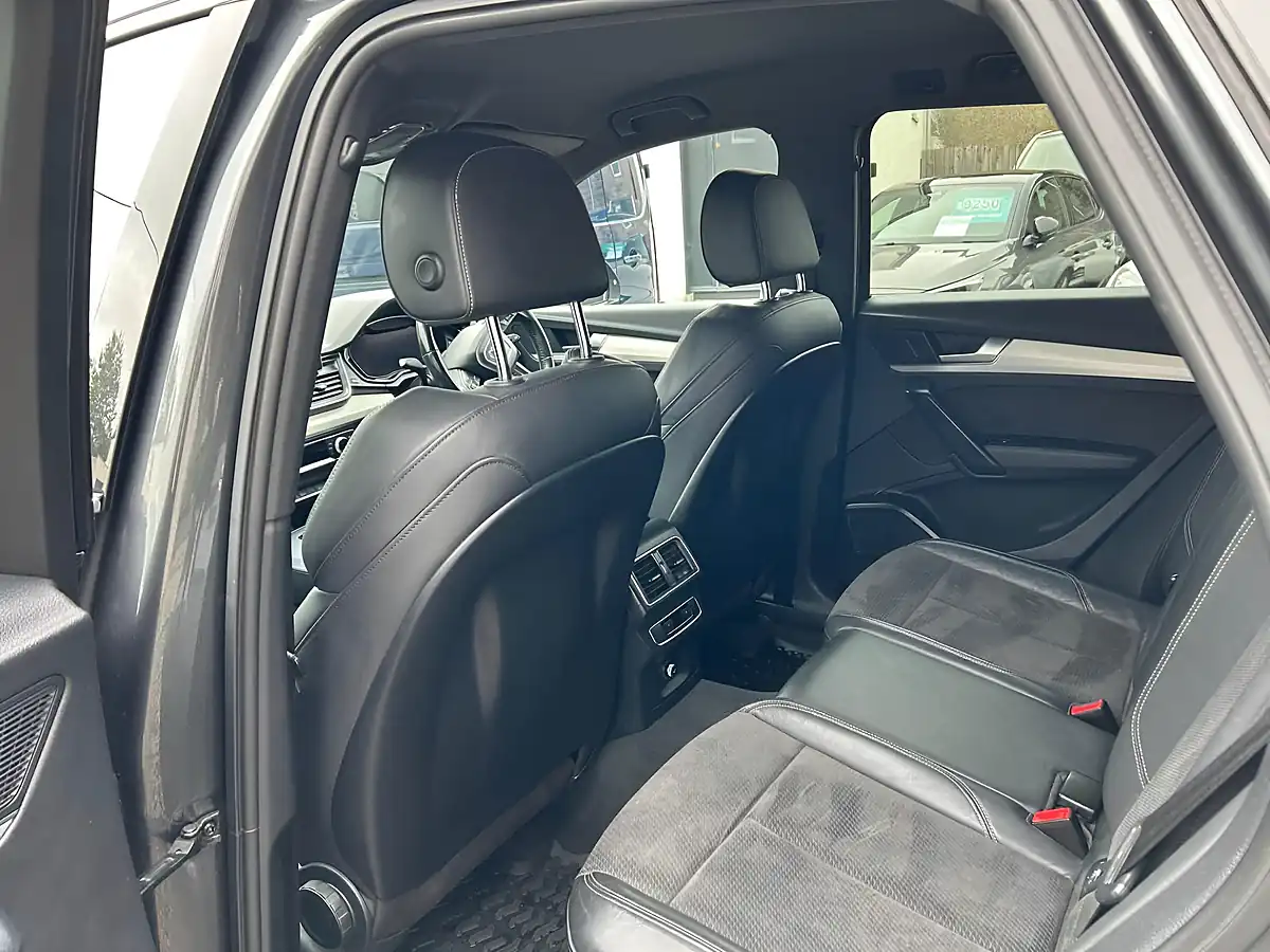 Used 2019 Audi Q5 S Line Grey - Interior and Exterior details 17