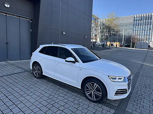 2019 Audi Q5 S line 2.0 TDI