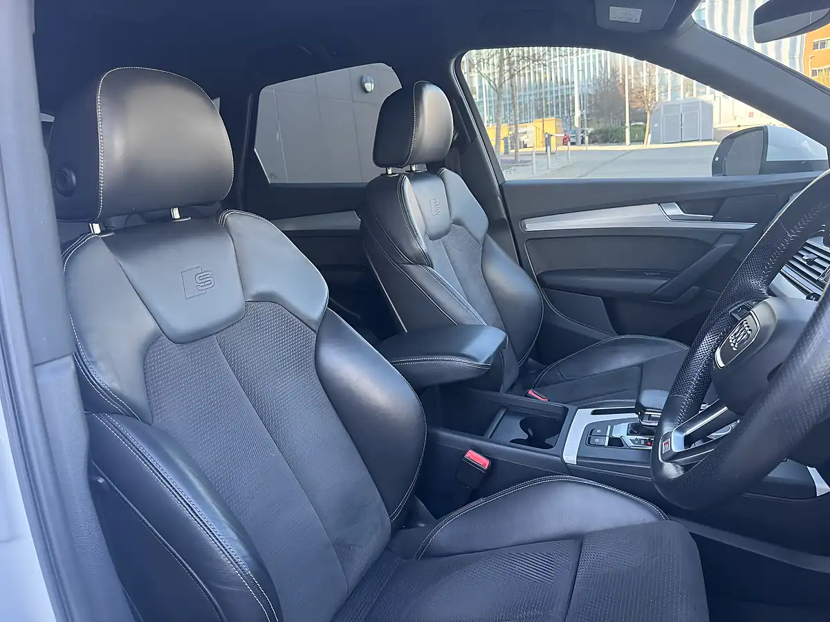 Used 2019 Audi Q5 S Line White - Interior and Exterior details 13