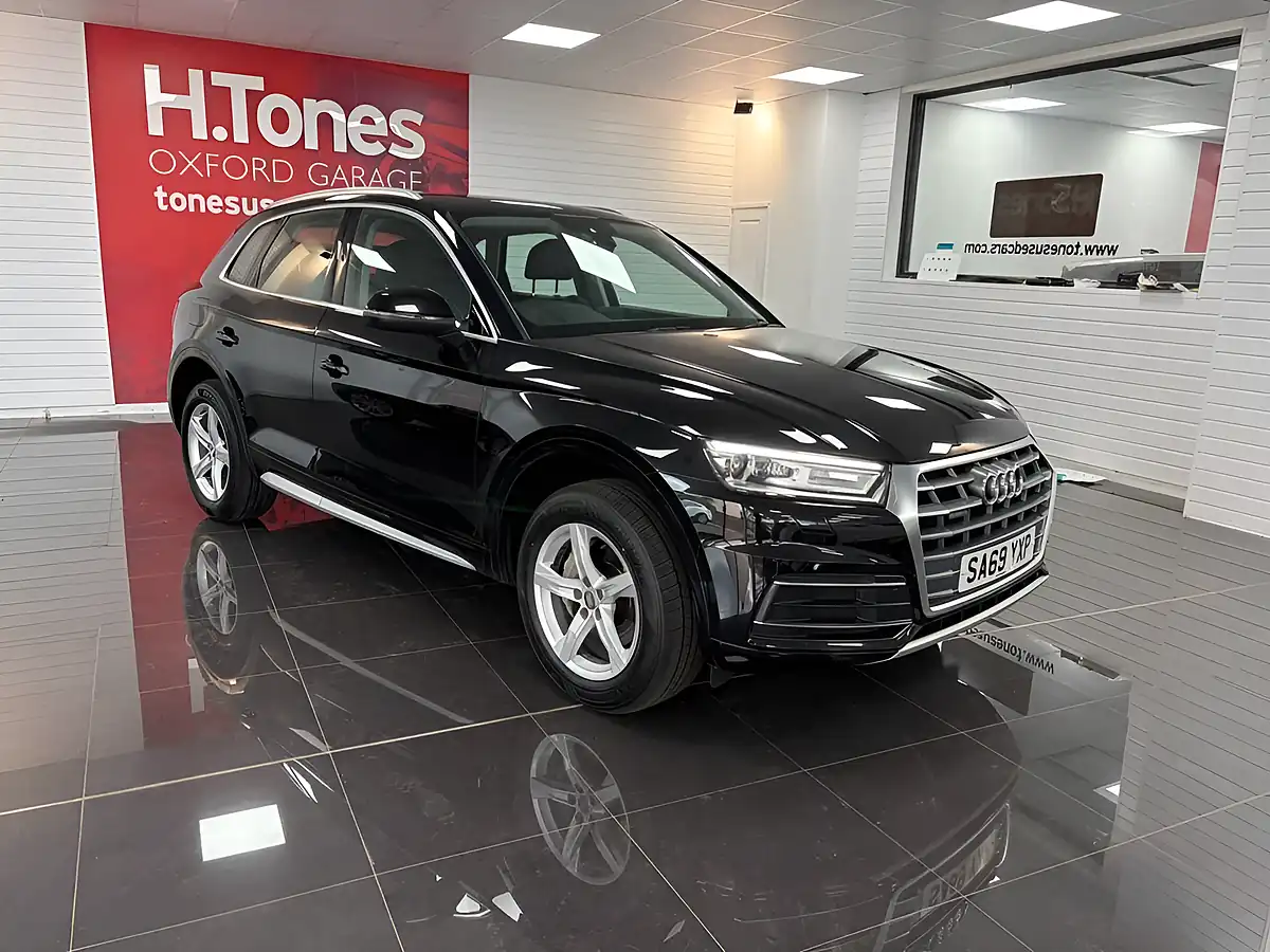 Used 2019 Audi Q5 Sport Black - Interior and Exterior details 2