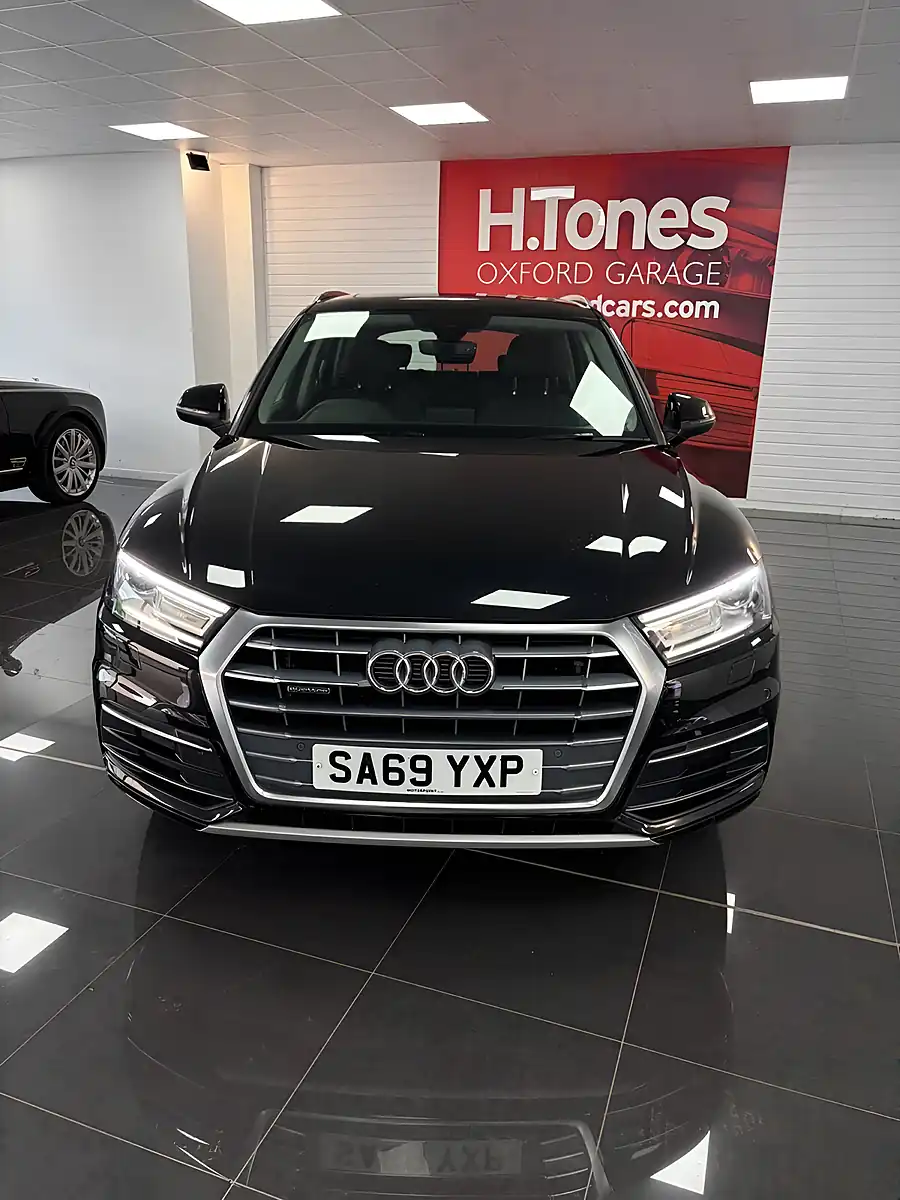 Used 2019 Audi Q5 Sport Black - Interior and Exterior details 20