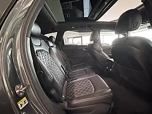 Used 2019 Audi Q7 Black Edition Grey - Interior and Exterior details 15
