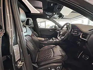 Used 2019 Audi Q7 Black Edition Grey - Interior and Exterior details 18