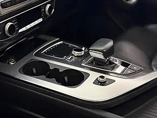 Used 2019 Audi Q7 S Line Black - Interior and Exterior details 16
