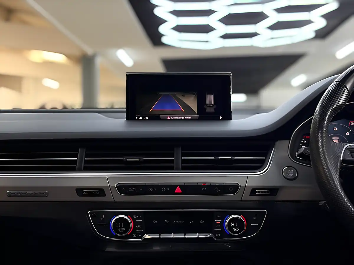 Used 2019 Audi Q7 S Line Black - Interior and Exterior details 19