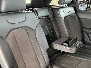 Used 2019 Audi Q7 S Line Grey - Interior and Exterior details 12