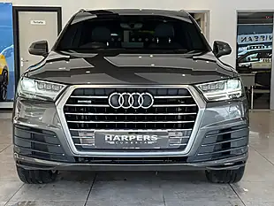 Used 2019 Audi Q7 S Line Grey - Interior and Exterior details 4