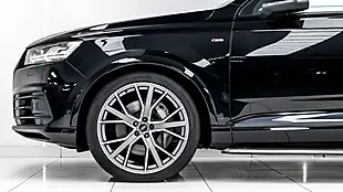 Used 2019 Audi Q7 Vorsprung Black - Interior and Exterior details 11