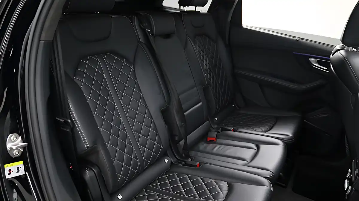Used 2019 Audi Q7 Vorsprung Black - Interior and Exterior details 14