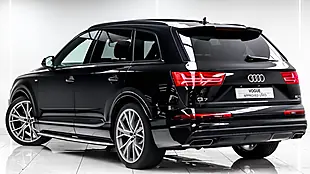 Used 2019 Audi Q7 Vorsprung Black - Interior and Exterior details 3