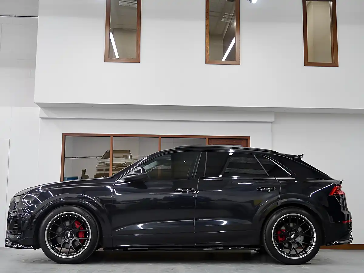 Used 2019 Audi Q8 55 Black - Interior and Exterior details 8