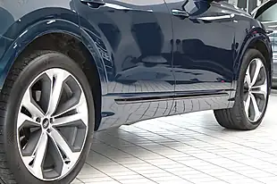 Used 2019 Audi Q8 Edition 1 Turquoise Blue - Interior and Exterior details 14