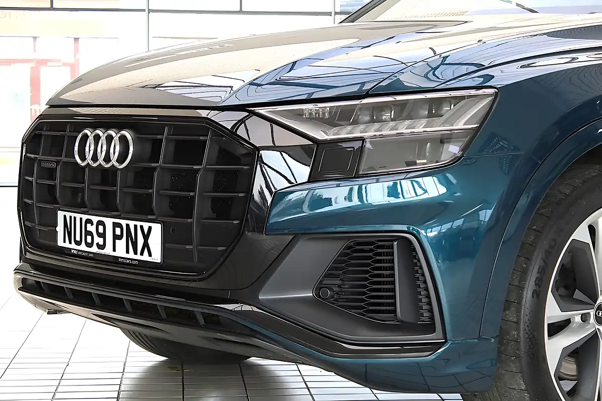 Used 2019 Audi Q8 Edition 1 Turquoise Blue - Interior and Exterior details 4
