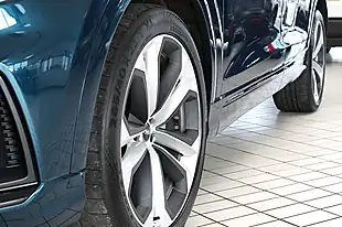 Used 2019 Audi Q8 Edition 1 Turquoise Blue - Interior and Exterior details 6
