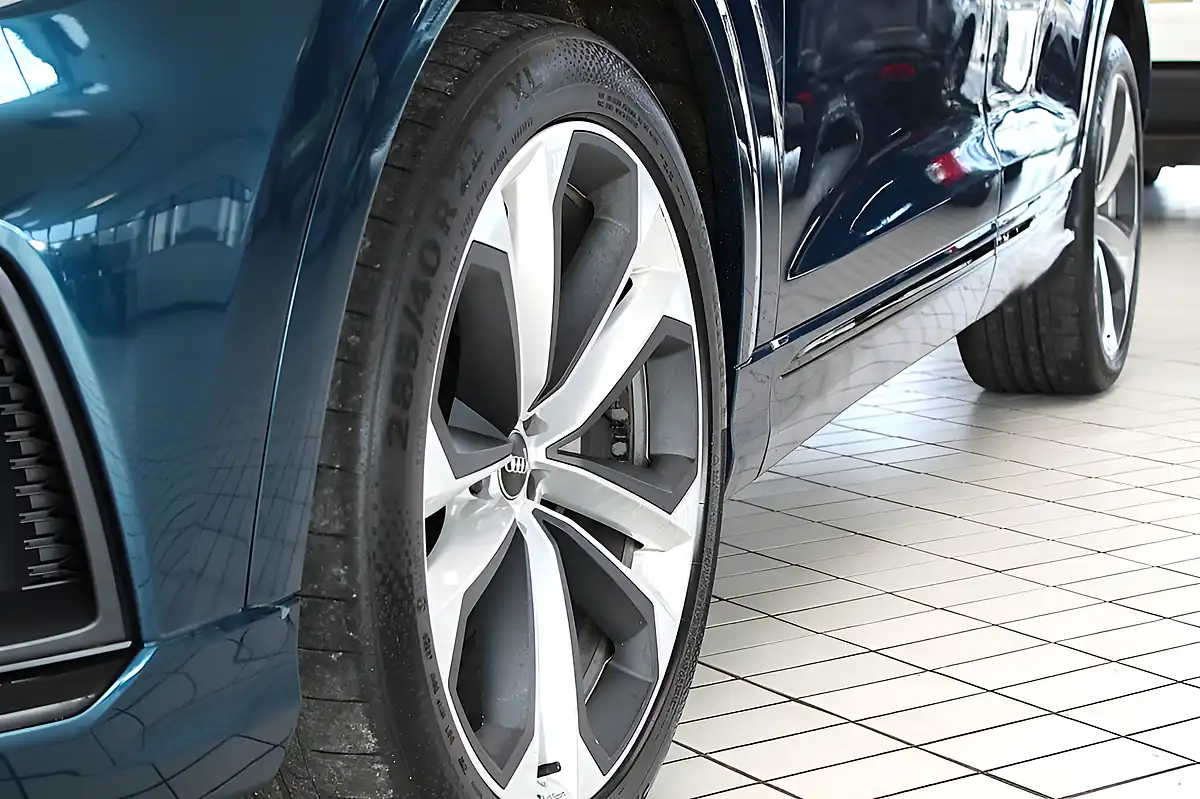 Used 2019 Audi Q8 Edition 1 Turquoise Blue - Interior and Exterior details 6