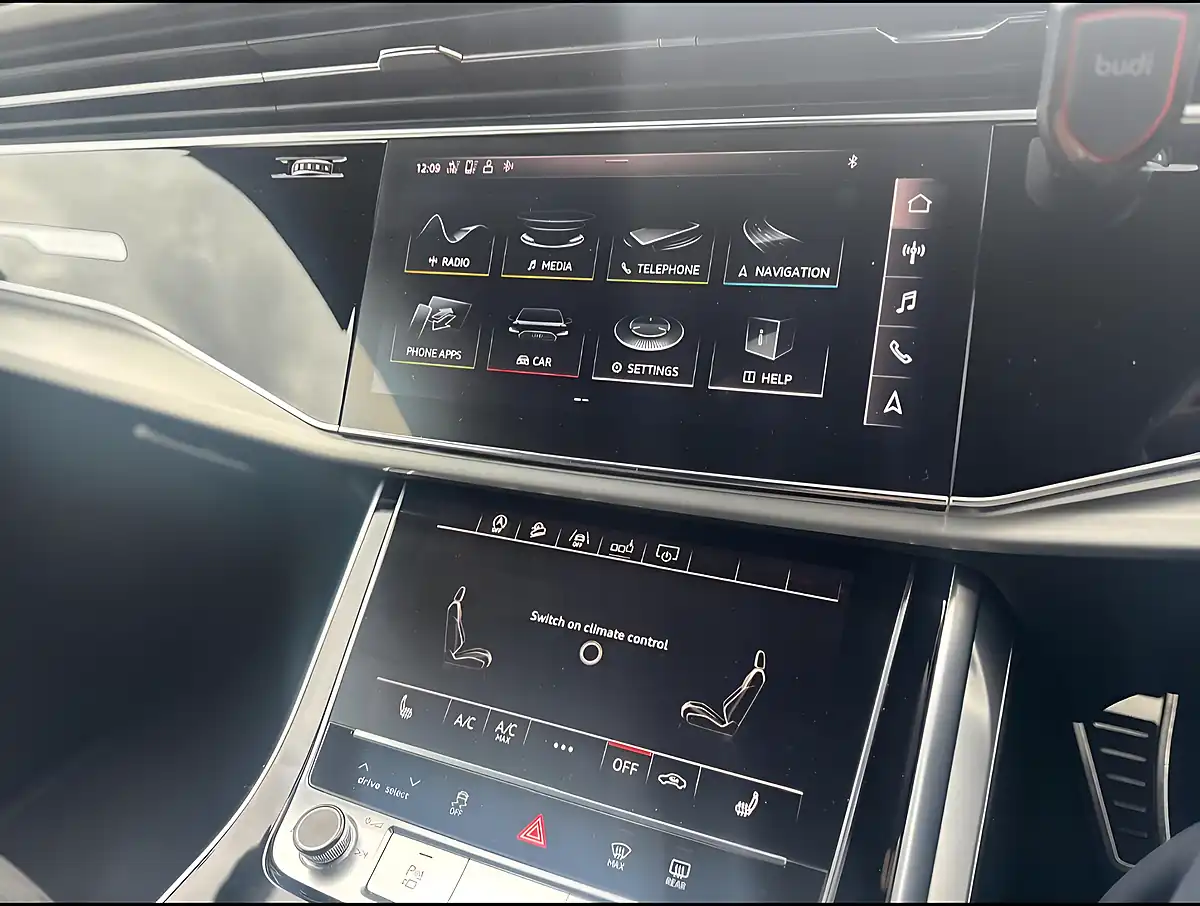Used 2019 Audi Q8 S Line Black - Interior and Exterior details 16