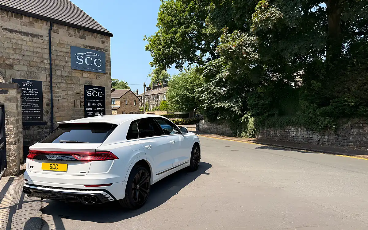 Used 2019 Audi Q8 S Line Glacier White - Interior and Exterior details 10