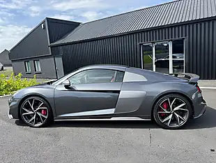 Used 2019 Audi R8 Performance Grey - Interior and Exterior details 14