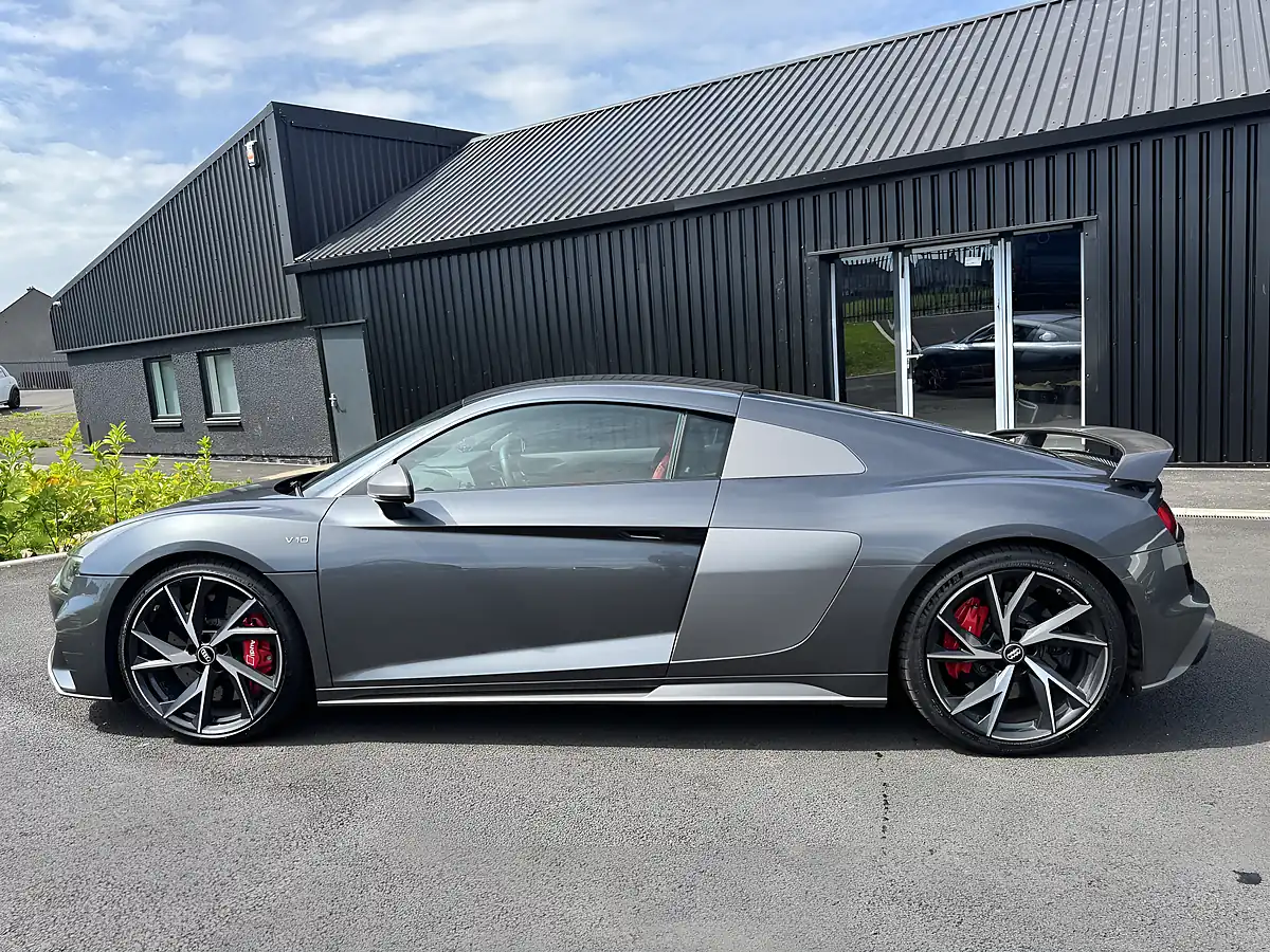 Used 2019 Audi R8 Performance Grey - Interior and Exterior details 14
