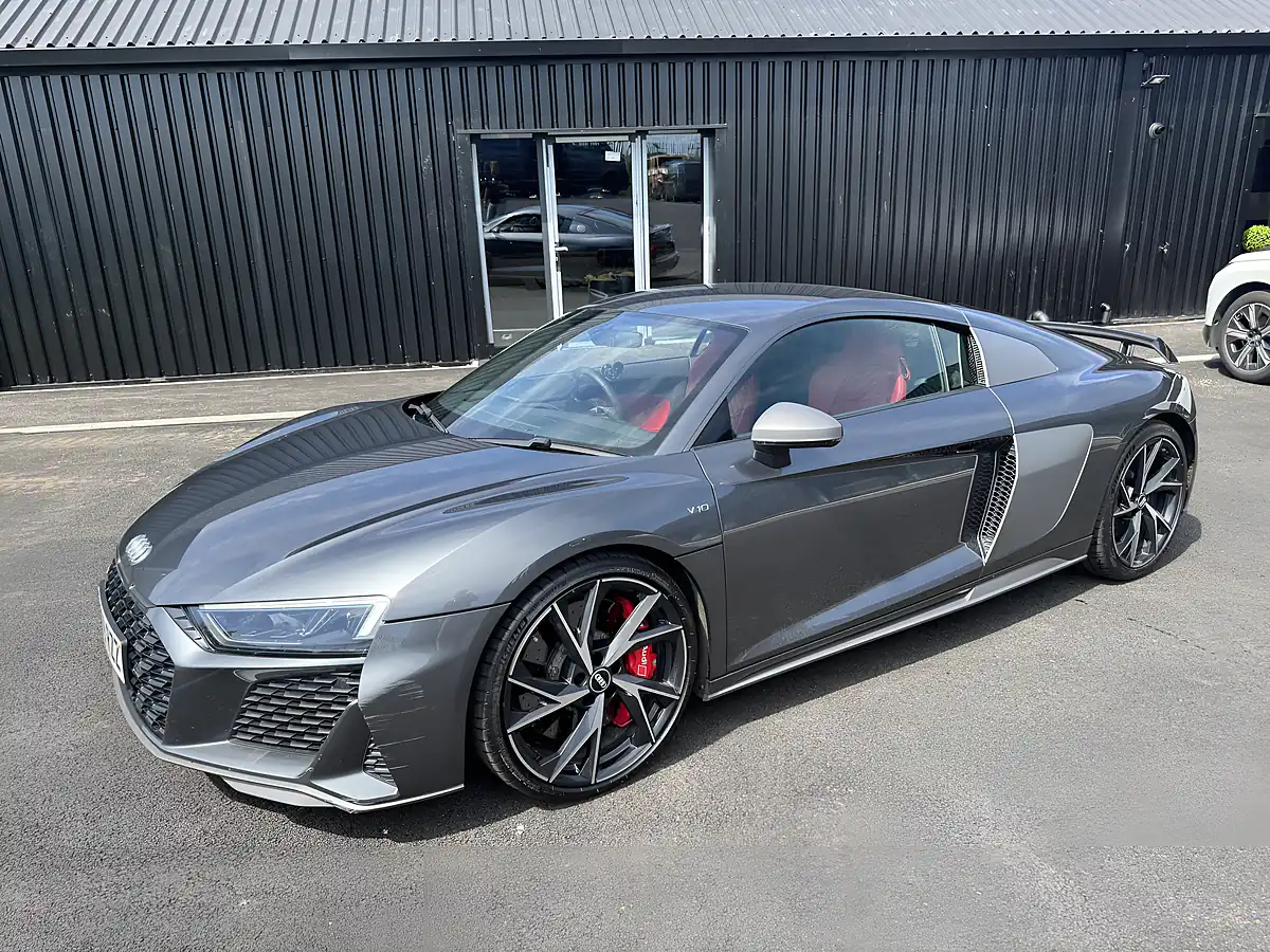 Used 2019 Audi R8 Performance Grey - Interior and Exterior details 16