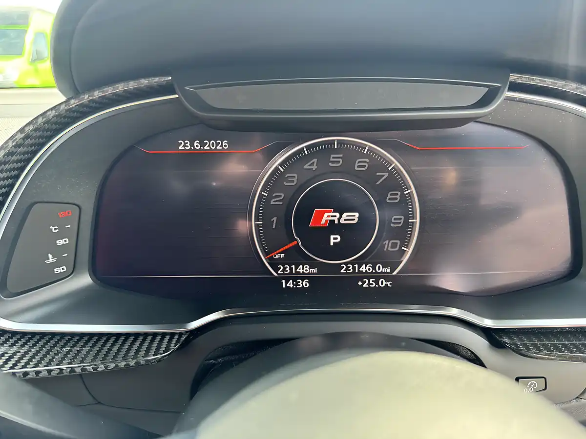 Used 2019 Audi R8 Performance Grey - Interior and Exterior details 17