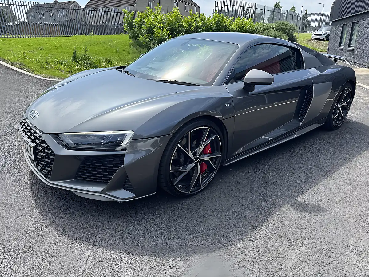 Used 2019 Audi R8 Performance Grey - Interior and Exterior details 18