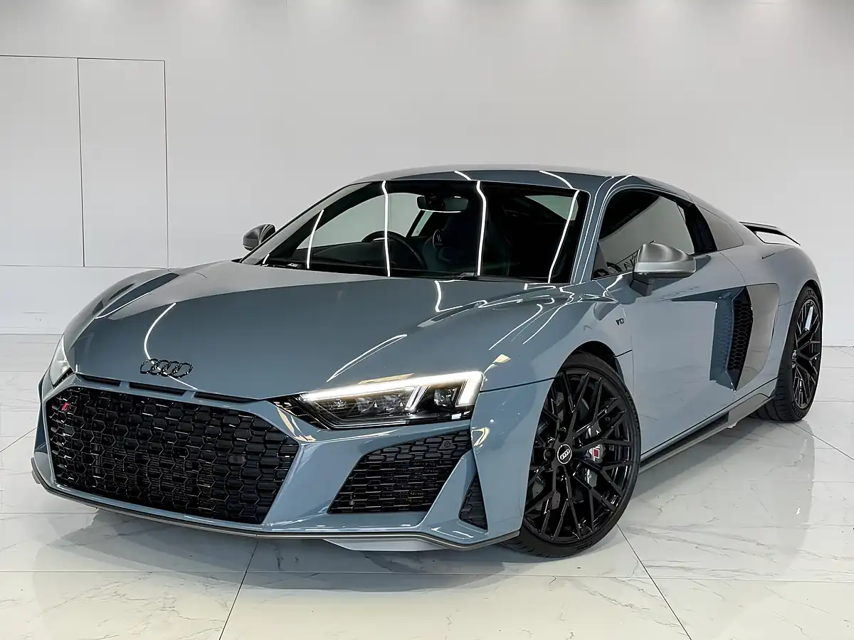 Used 2019 Audi R8 Performance Kemora Grey - Interior and Exterior details 2