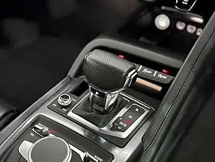 Used 2019 Audi R8 Performance Kemora Grey - Interior and Exterior details 9