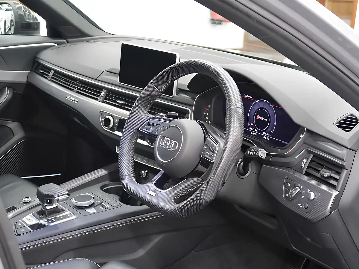 Used 2019 Audi RS4 Avant Avant Grey - Interior and Exterior details 14