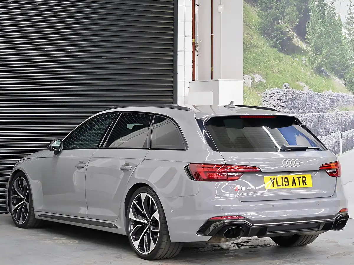 Used 2019 Audi RS4 Avant Avant Grey - Interior and Exterior details 6