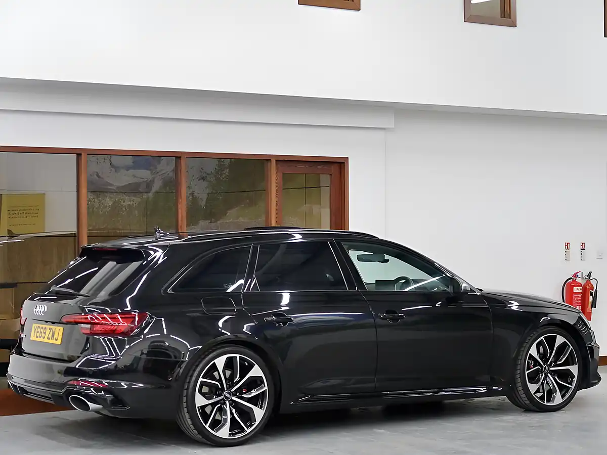Used 2019 Audi RS4 Avant Black - Interior and Exterior details 10