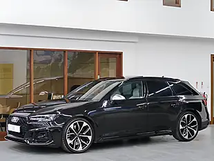 Used 2019 Audi RS4 Avant Black - Interior and Exterior details 3