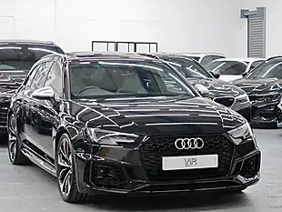 Used 2019 Audi RS4 Avant Black - Interior and Exterior details 5
