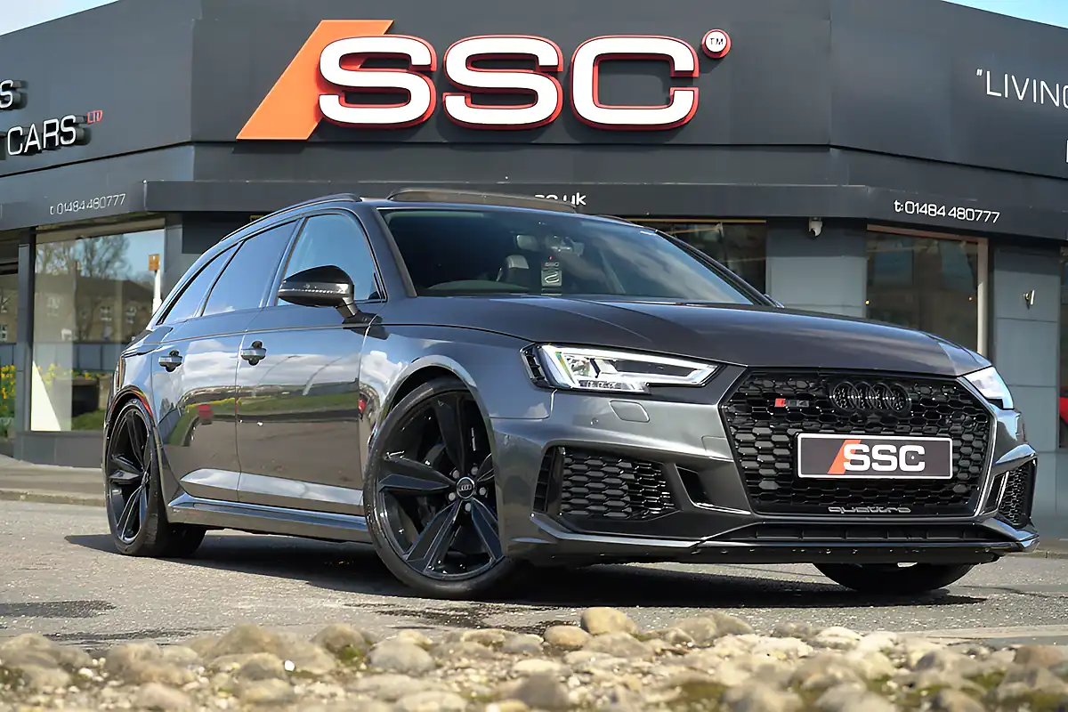 Used 2019 Audi RS4 Avant Sport Edition Grey - Front View