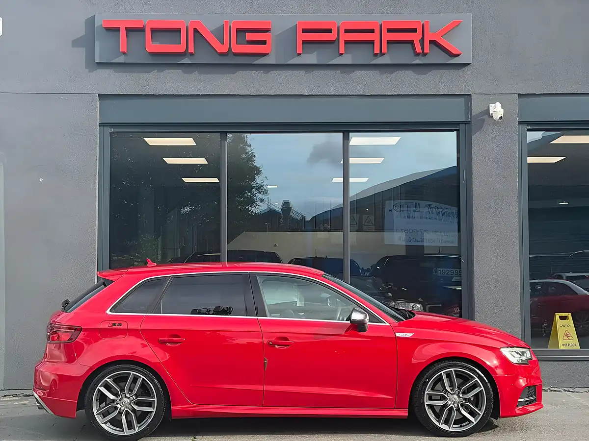 Used 2019 Audi S3 Sportback Red - Interior and Exterior details 10