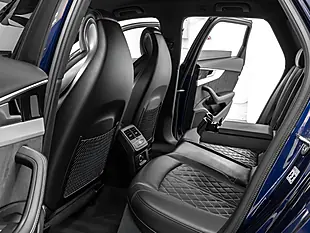 Used 2019 Audi S4 Avant Navarra Blue - Interior and Exterior details 15