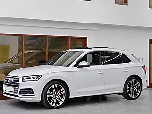 Used 2019 Audi SQ5 White - Interior and Exterior details 4