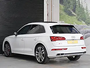 Used 2019 Audi SQ5 White - Interior and Exterior details 8
