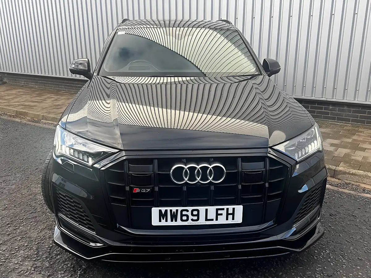 Used 2019 Audi SQ7 Vorsprung Black - Interior and Exterior details 10