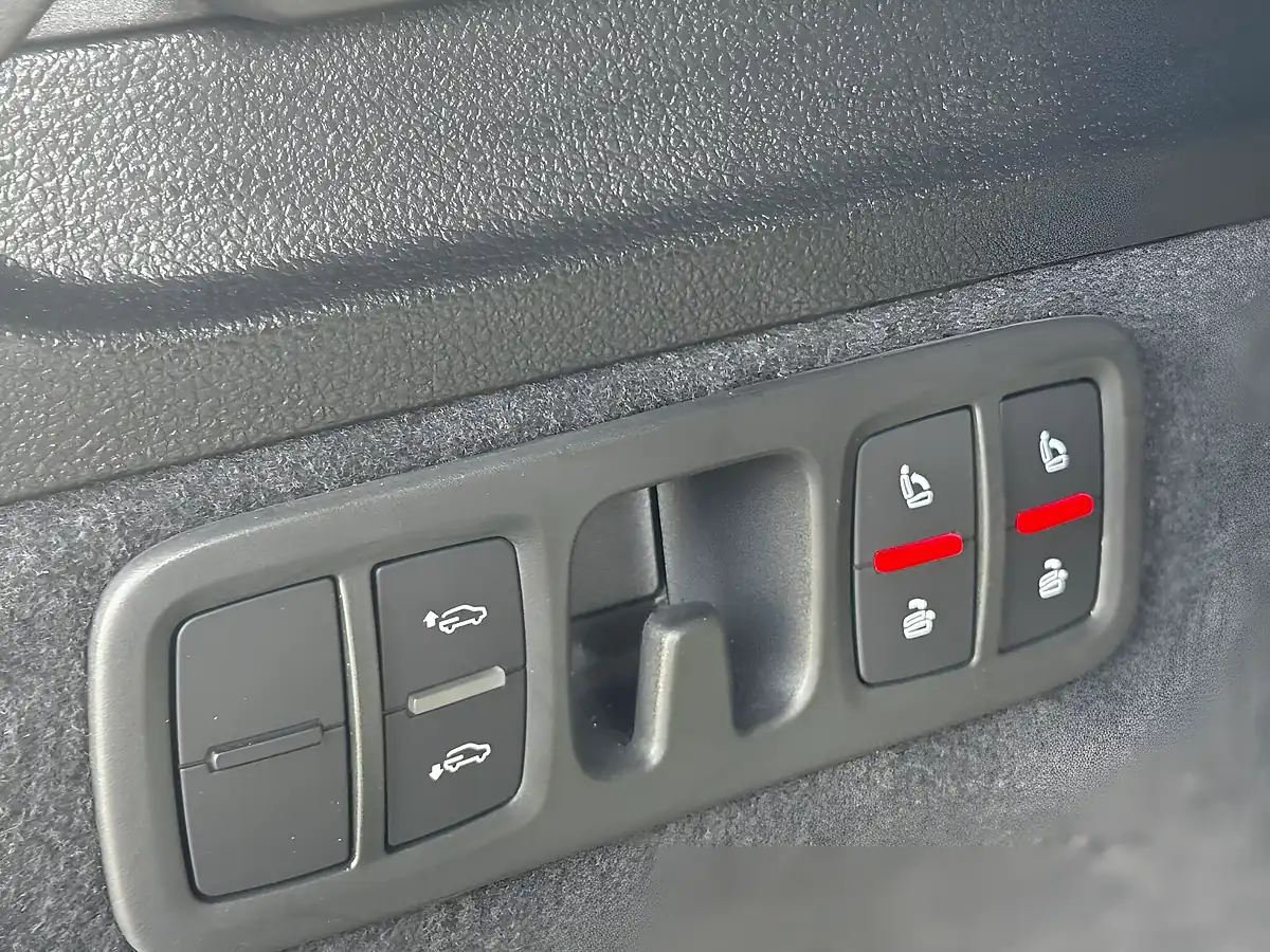 Used 2019 Audi SQ7 Vorsprung Black - Interior and Exterior details 16