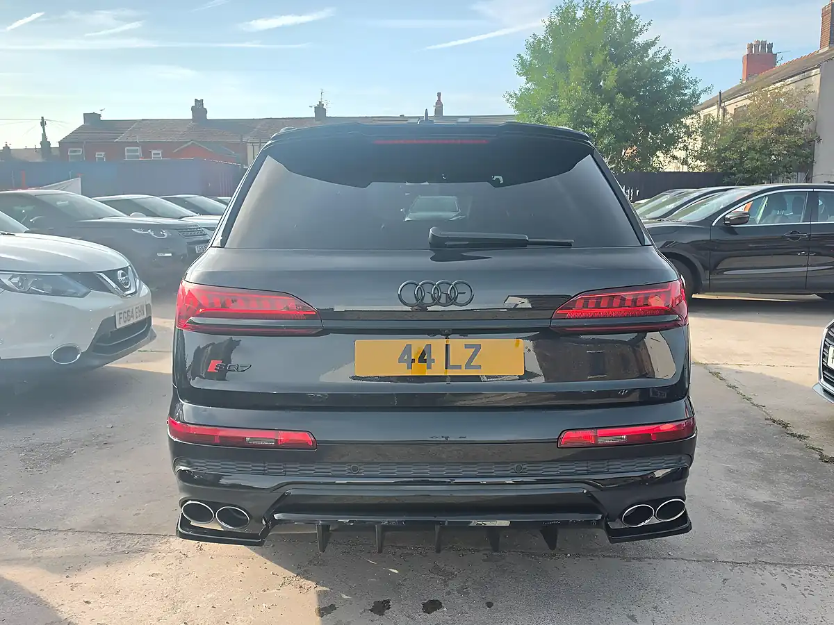 Used 2019 Audi SQ7 Vorsprung Black - Interior and Exterior details 5