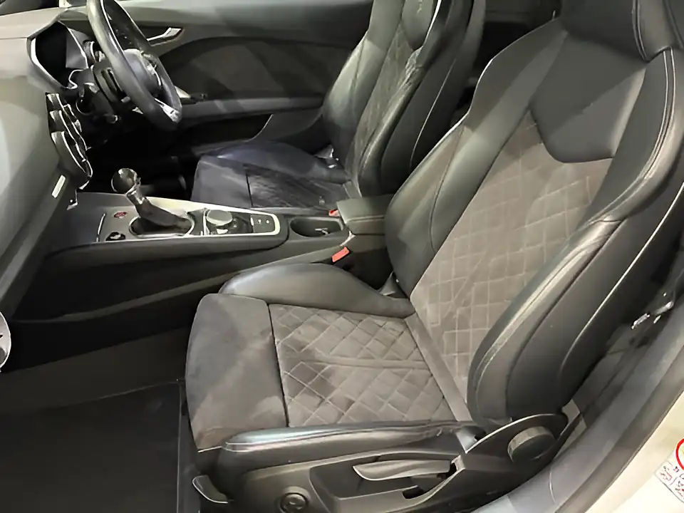 Used 2019 Audi Tt S Line White - Interior and Exterior details 18