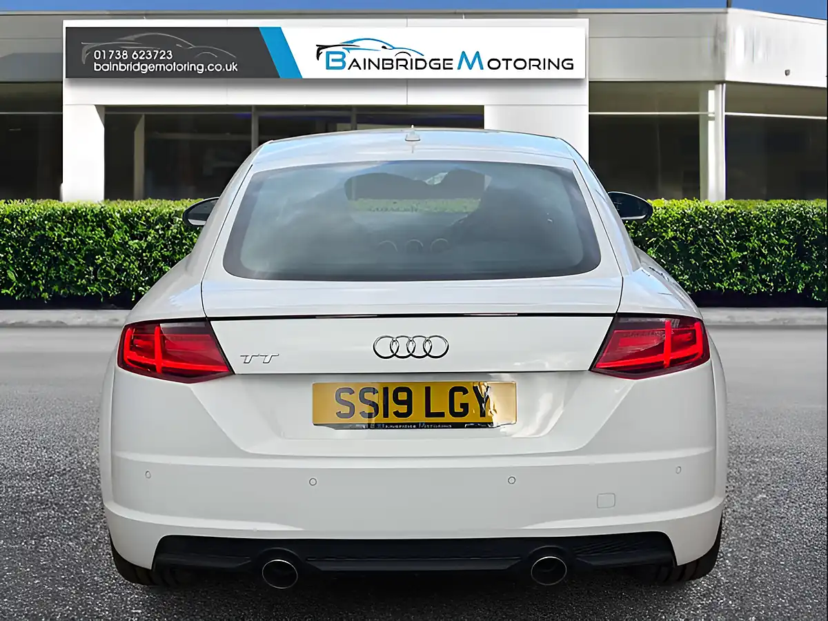 Used 2019 Audi Tt Sport White - Interior and Exterior details 4