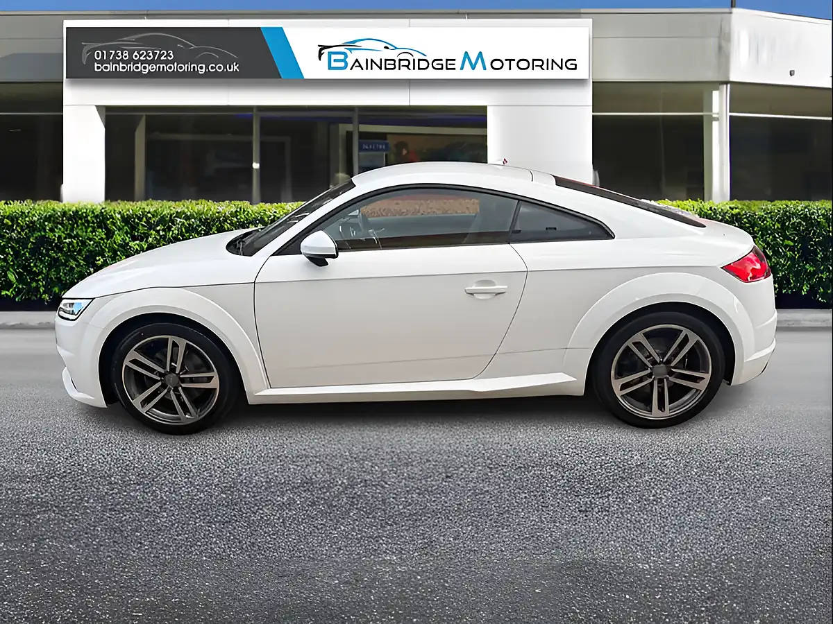 Used 2019 Audi Tt Sport White - Interior and Exterior details 6