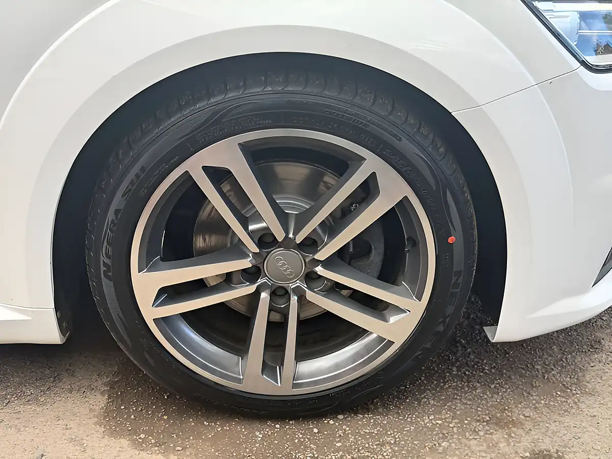 Used 2019 Audi Tt Sport White - Interior and Exterior details 9