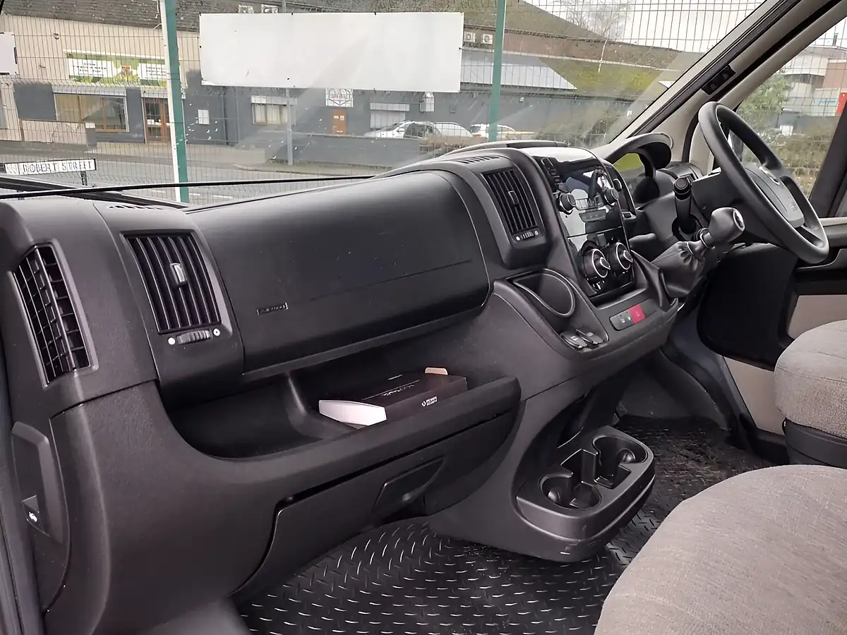 Used 2019 Auto-Trail Tribute 736 Grey - Interior and Exterior details 18