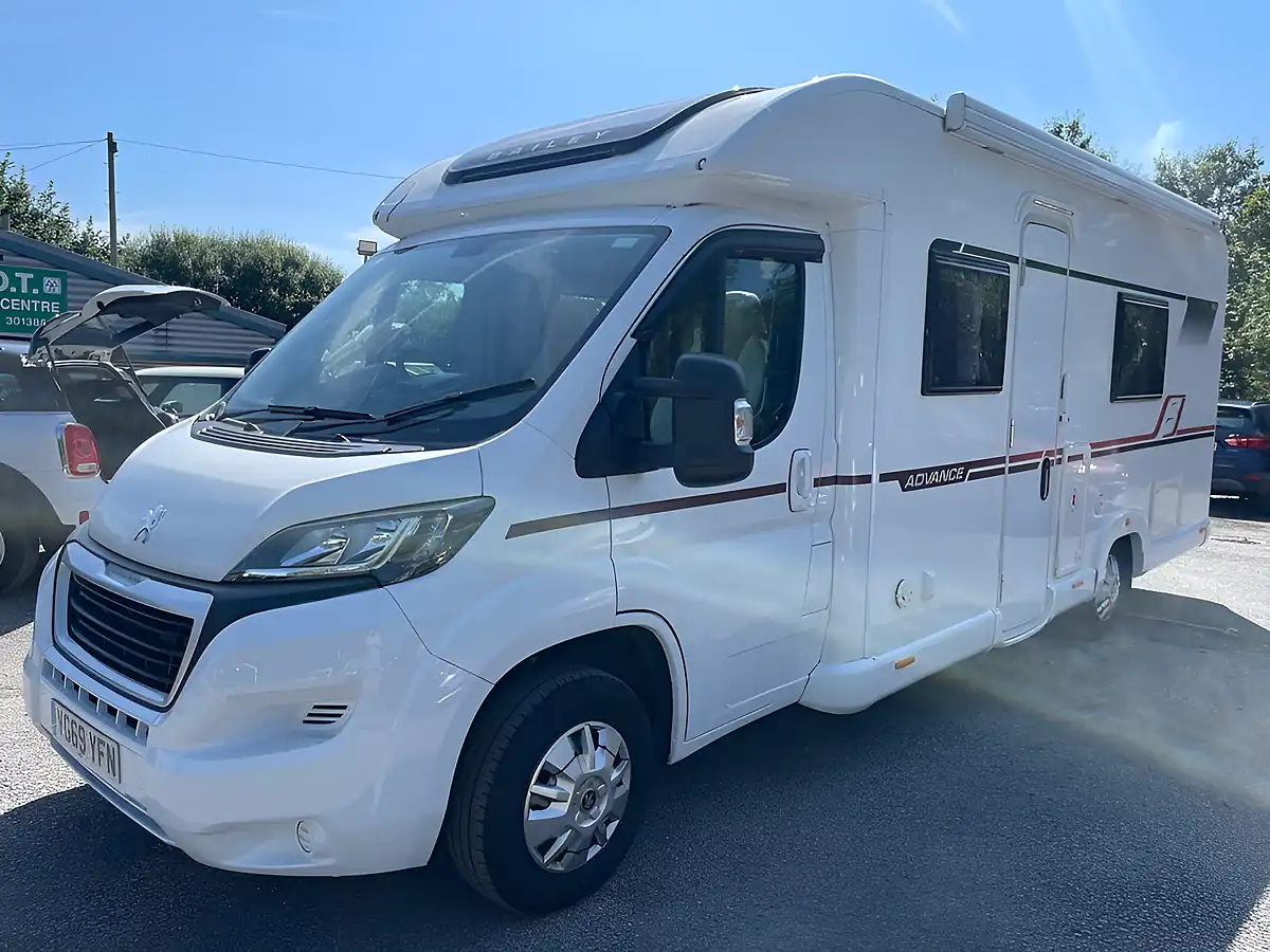 Used 2019 Bailey Advance 76-2 White/Red - Interior and Exterior details 4