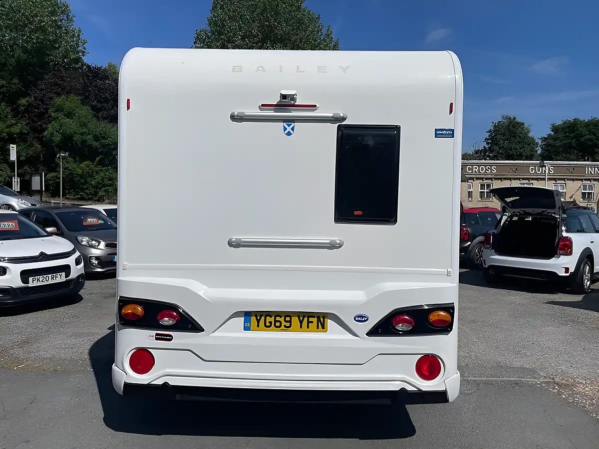 Used 2019 Bailey Advance 76-2 White/Red - Interior and Exterior details 7