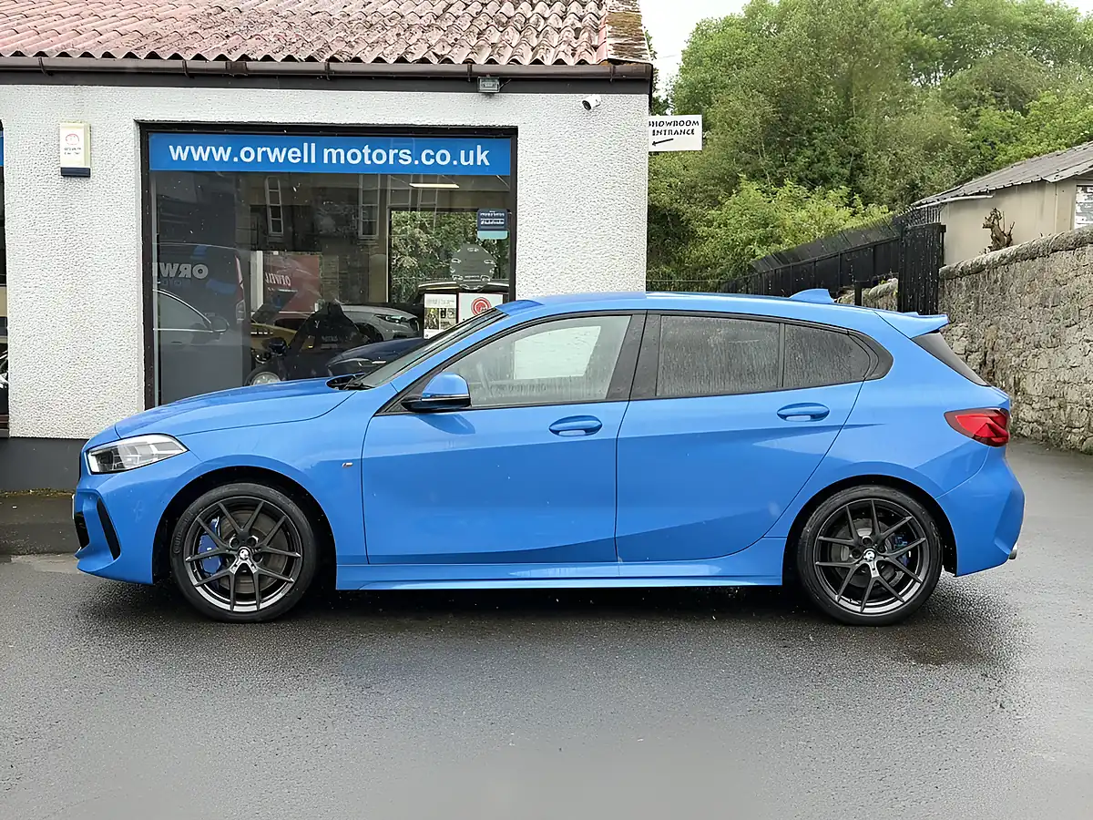 Used 2019 BMW 1 Series M Sport Blue - Interior and Exterior details 12
