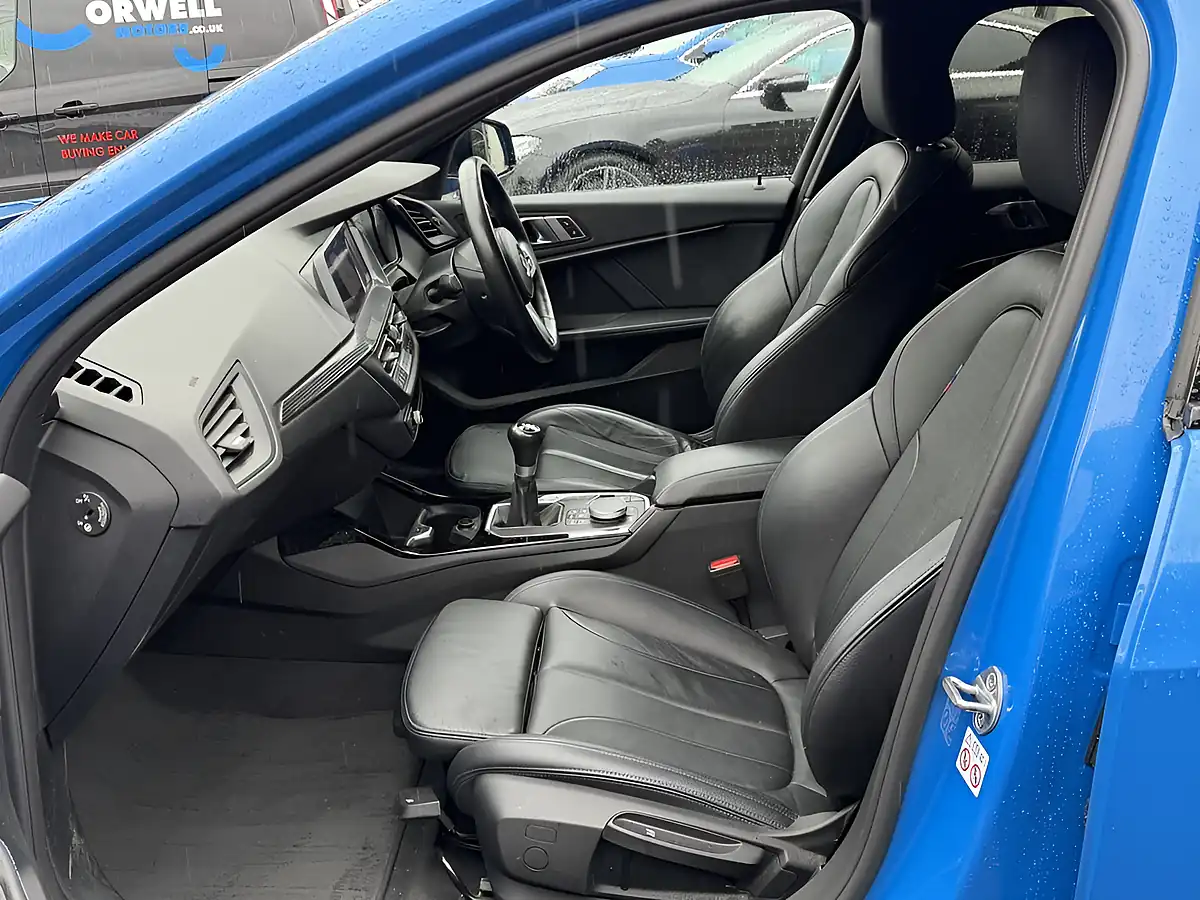 Used 2019 BMW 1 Series M Sport Blue - Interior and Exterior details 17